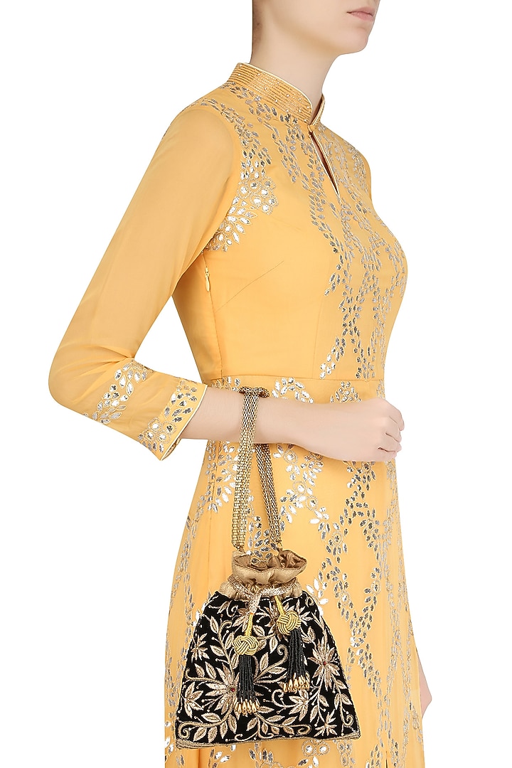 The Pink Potli presents Black peetha zardozi work velvet potli bag available only at Pernia's Pop Up Shop.