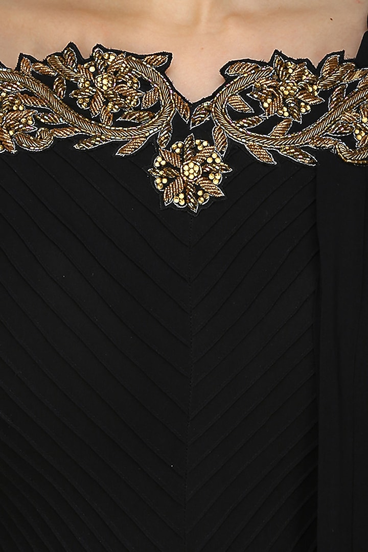 Tanya Patni presents Black boatneck dabka embroidered anarkali available only at Pernia's Pop Up Shop.