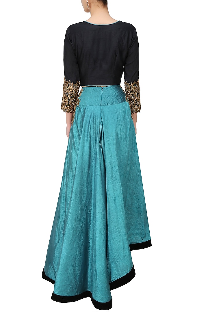 Tanya Patni presents Vespertine black embroidered crop top andtapered skirt available only at Pernia's Pop Up Shop.