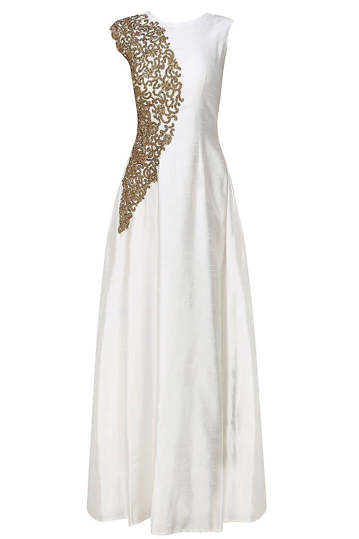 Tanya Patni presents Smoke white zardozi embroidered gown available only at Pernia's Pop Up Shop.