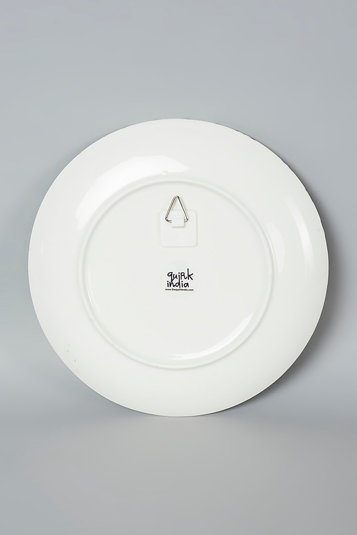 White Vintage Leaf Left Wing Wall Plate by The Quirk India at Pernia's Pop Up Shop