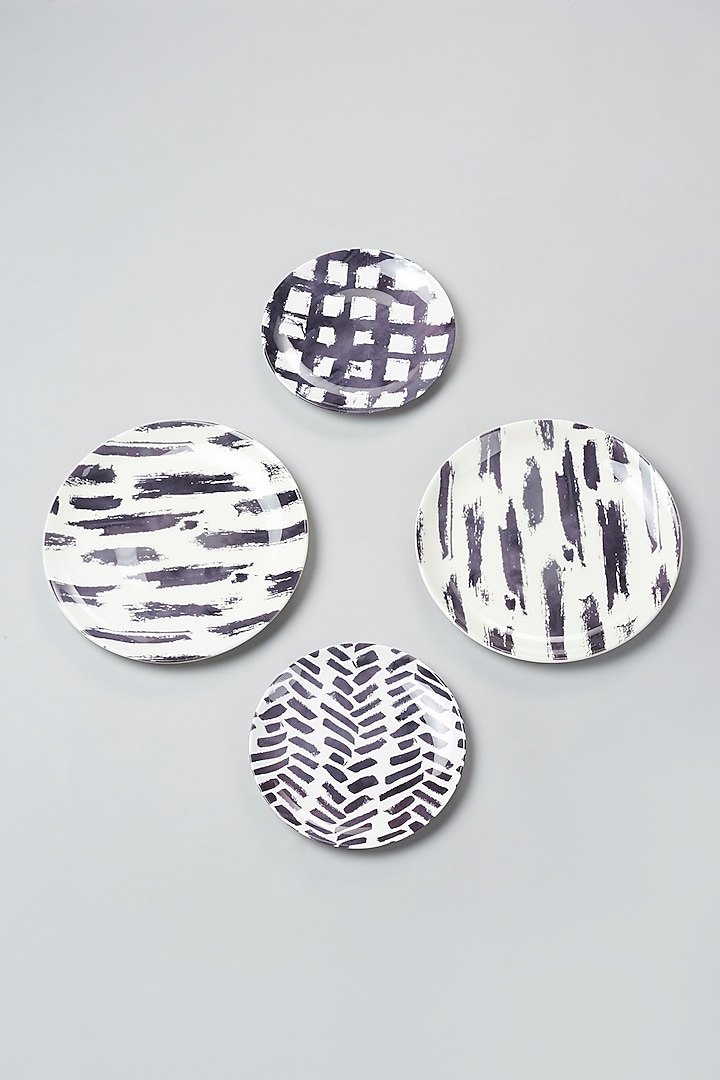 Grey Scribble Wall Plates (Set of 4) by The Quirk India
