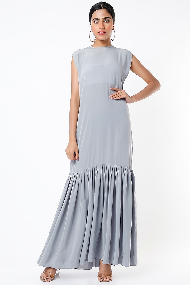 Grey Pleated Shift Dress by TheRealB