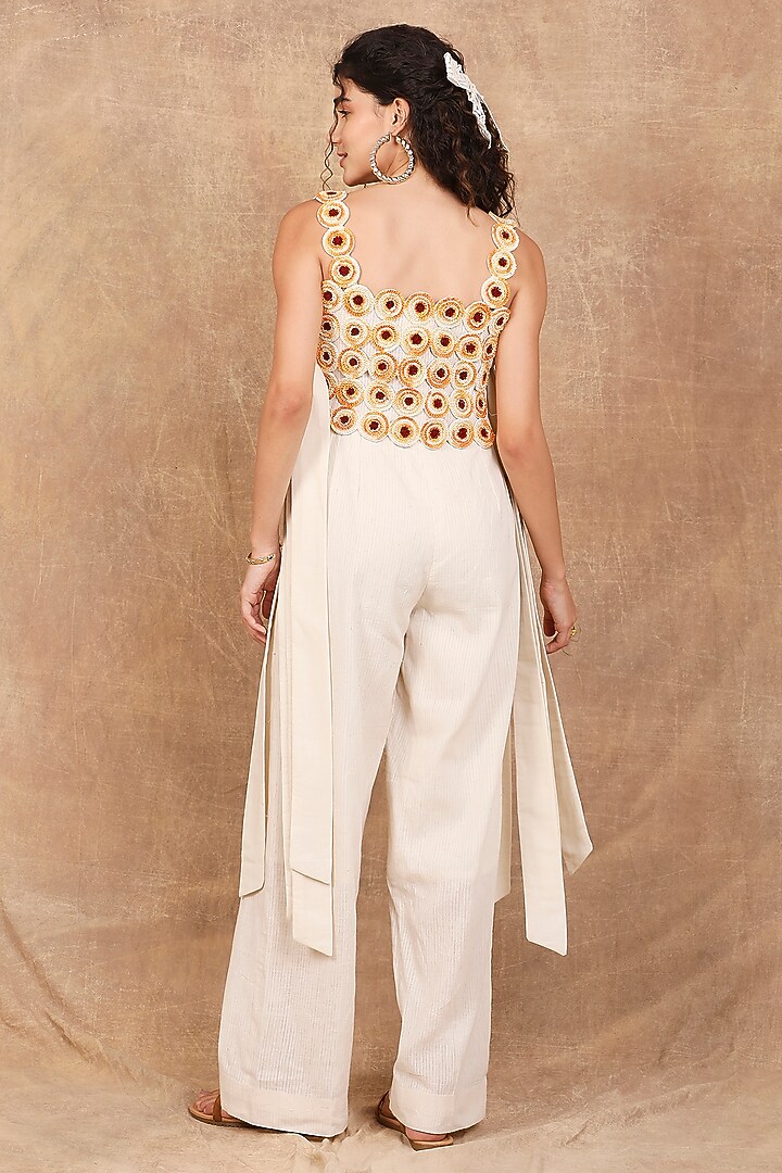 Ivory Handloom Organic Cotton Floral Embroidered Co-Ord Set by The Right Cut at Pernia's Pop Up Shop