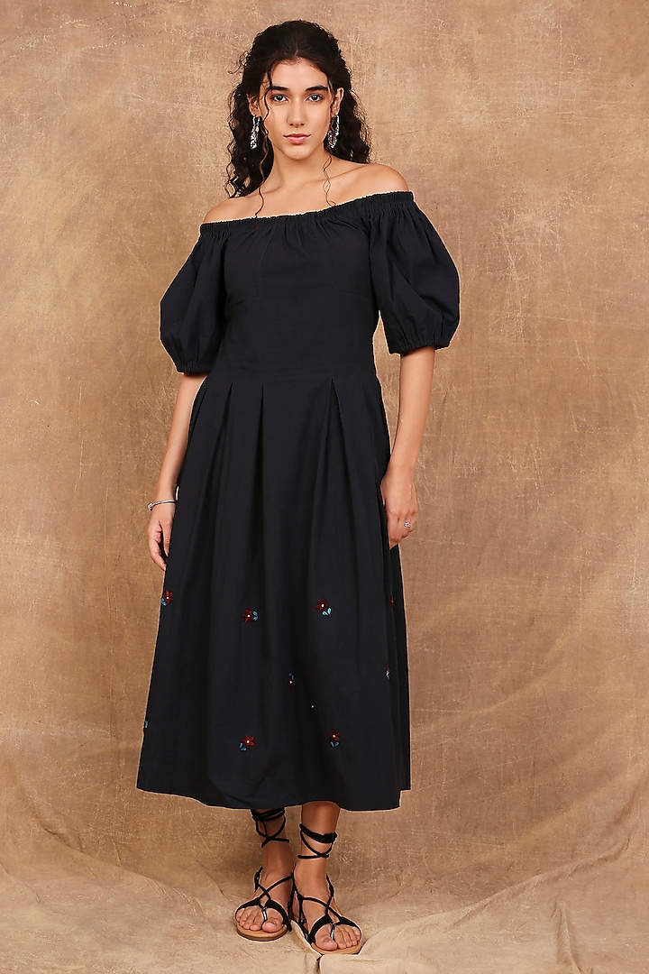 Charcoal Black Organic Cotton Off-Shoulder Maxi Dress by The Right Cut