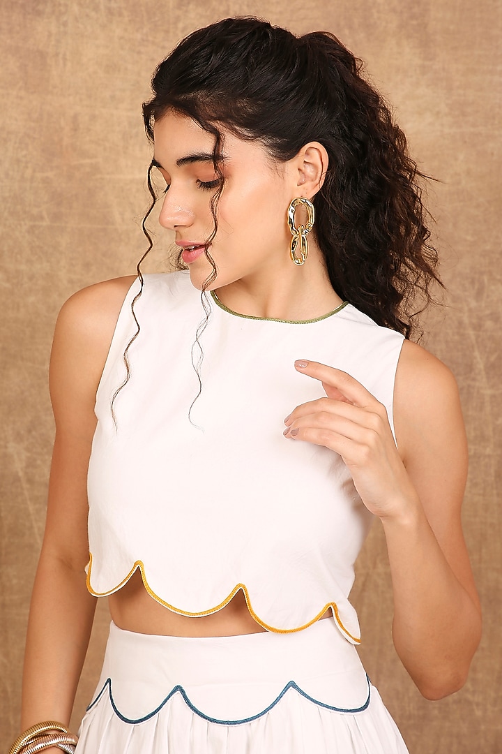 White Organic Cotton Cutwork Embroidered Scalloped Co-Ord Set by The Right Cut at Pernia's Pop Up Shop