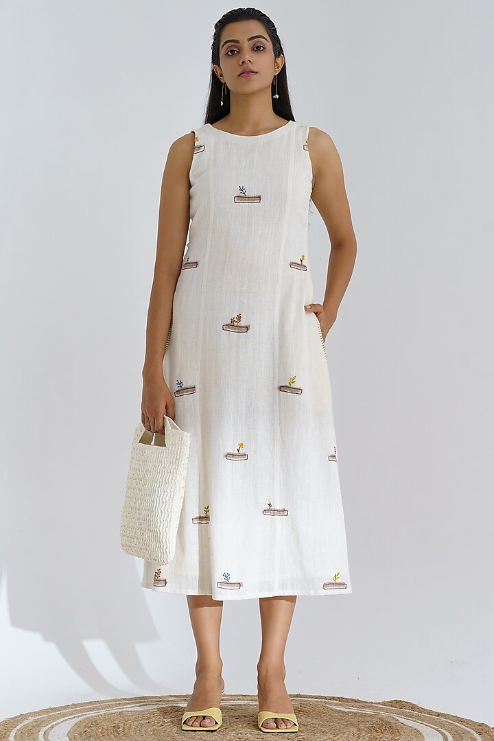 Pearl White Floral Embroidered Dress by The Right Cut