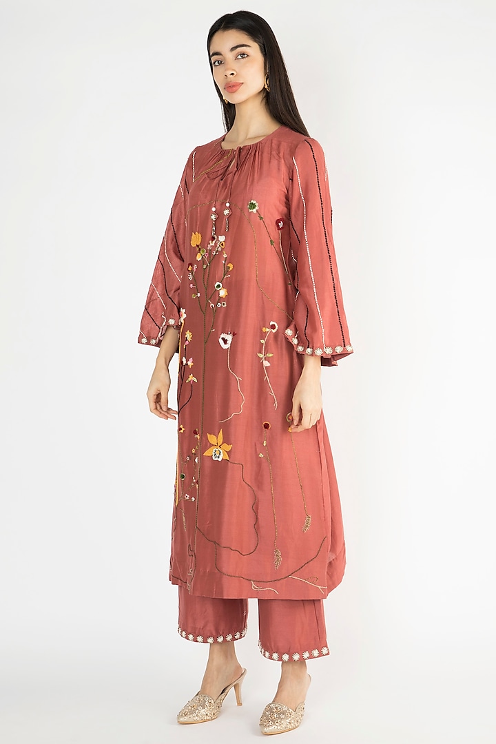 Brick Red Embroidered Kurta With Pants by The Right Cut
