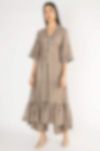 Grey Embroidered Kurta With Pants by The Right Cut