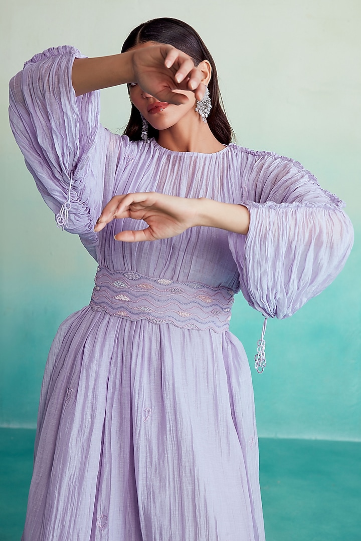 Lavender Chanderi Embroidered Vacation Dress With Belt by The Right Cut at Pernia's Pop Up Shop