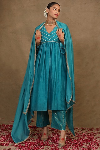 Turquoise Blue Silk Chanderi Gota Hand Embroidered Kurta Set by Trendy Tokari