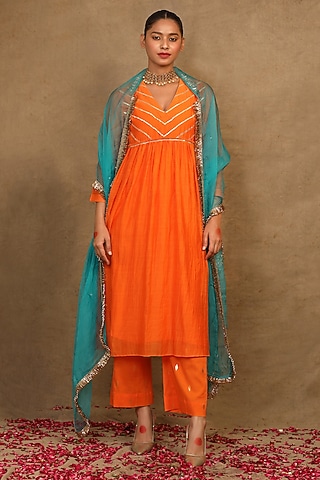 Orange Silk Chanderi Gota Hand Embroidered Kurta Set by Trendy Tokari