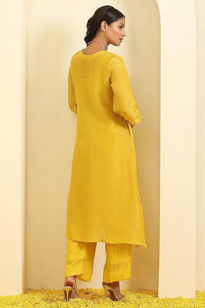 Yellow Silk Chanderi Mirror Hand Embroidered Kurta Set by Trendy Tokari at Pernia's Pop Up Shop