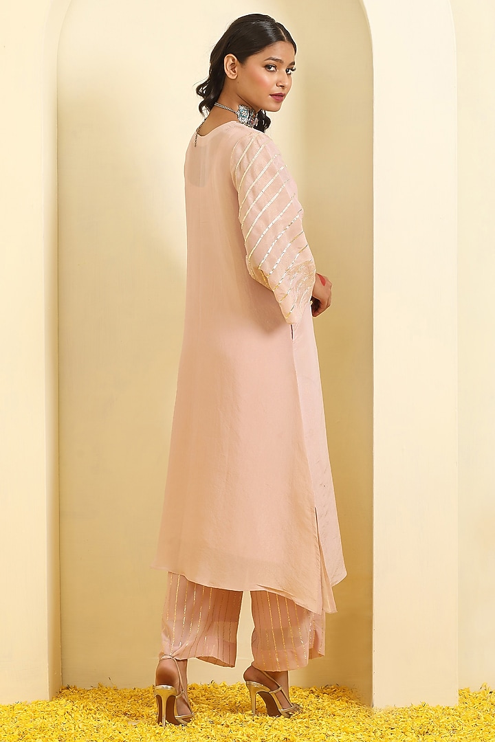Peach-Pink Silk Tissue Gota Hand Embroidered Kurta Set by Trendy Tokari at Pernia's Pop Up Shop