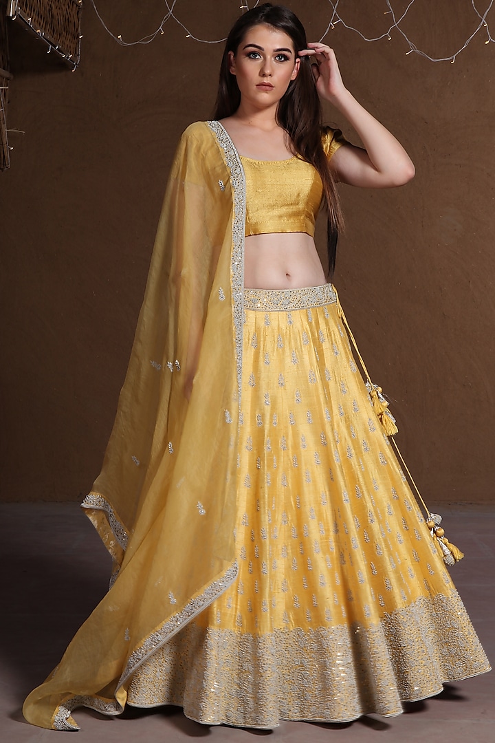 Yellow Embroidered Bridal Lehenga Set by Trisvaraa at Pernia's Pop Up Shop