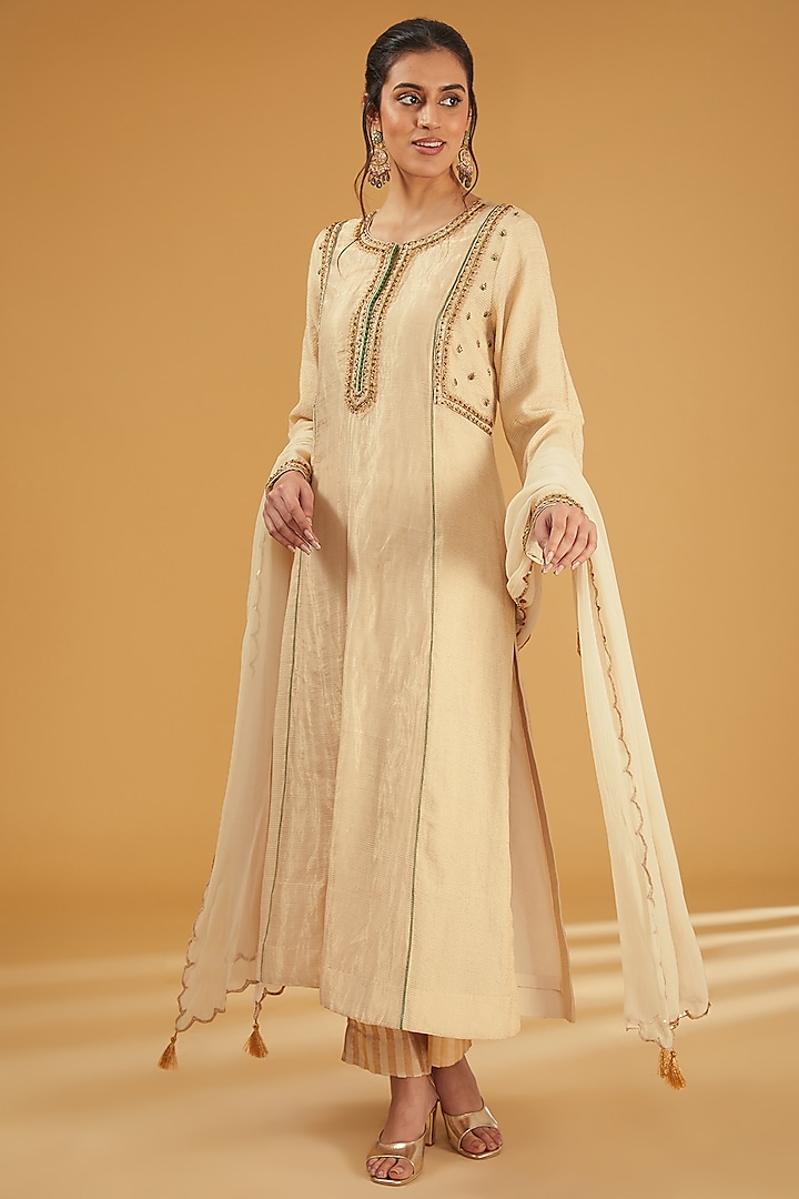 Ivory Handloom Pure Cotton Silk Hand Embroidered Kurta Set by Trisvaraa at Pernia's Pop Up Shop