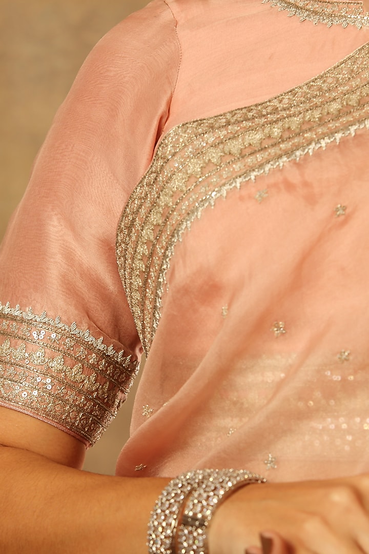 Dusty Pink Pure Silk Organza Hand Embroidered Reception Saree Set by Trisvaraa at Pernia's Pop Up Shop