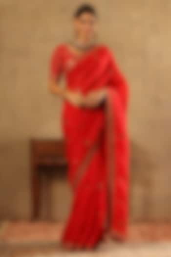 Tomato Red Silk Organza Hand Embroidered Reception Saree Set by Trisvaraa at Pernia's Pop Up Shop