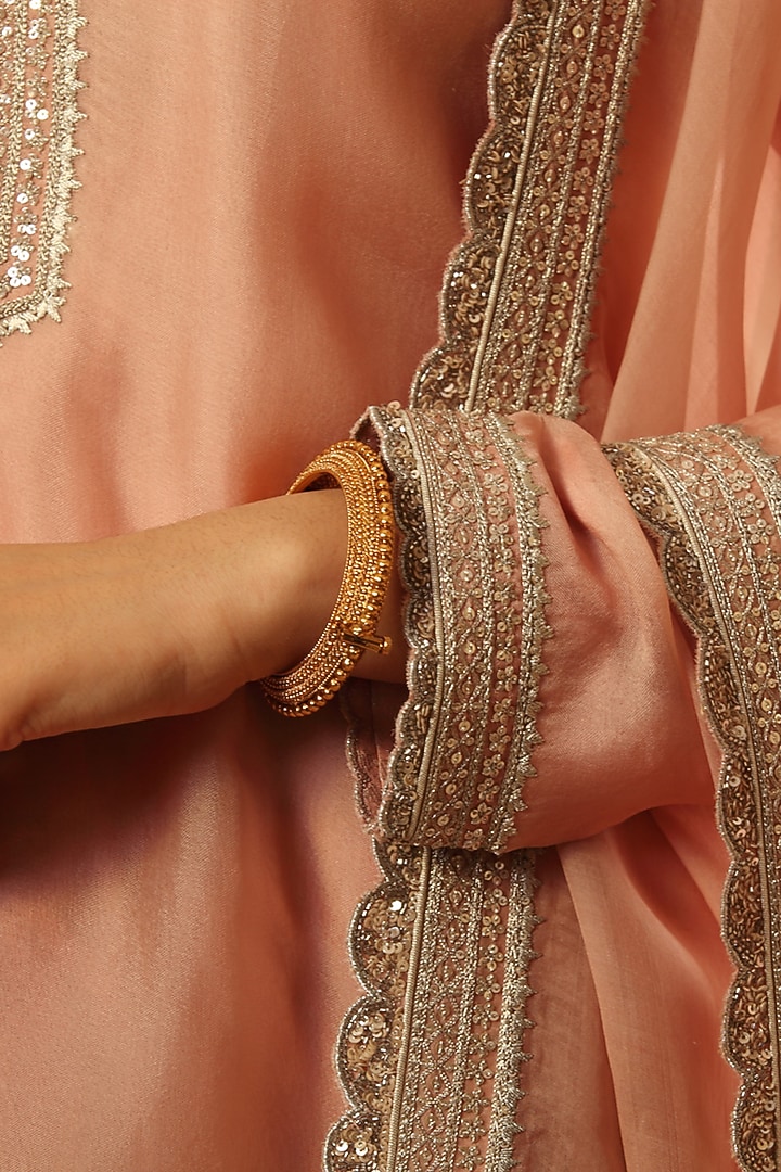 Dusty Pink Pure Silk Organza Embroidered Kurta Set by Trisvaraa at Pernia's Pop Up Shop