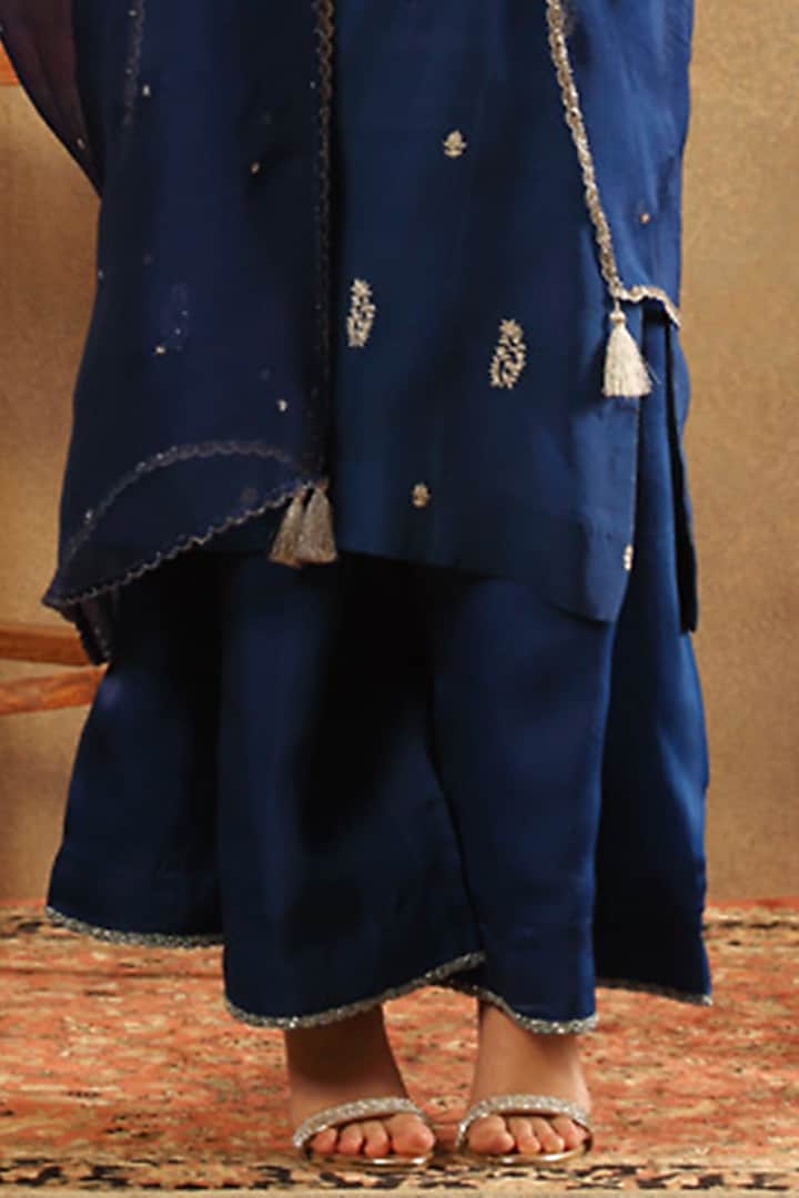 Opal Blue Handwoven Katan Silk Embroidered Kurta Set by Trisvaraa at Pernia's Pop Up Shop