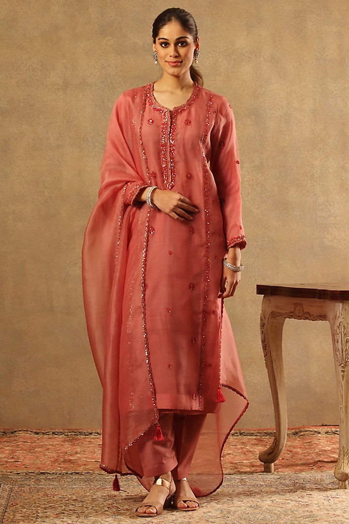 Dusty Blush Pink handwoven Katan Silk Embroidered Kurta Set by Trisvaraa