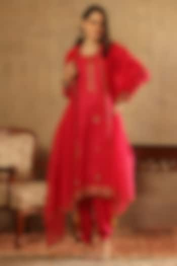 Fuschia Pink Pure Silk Organza Hand Embroidered Kurta Set by Trisvaraa at Pernia's Pop Up Shop