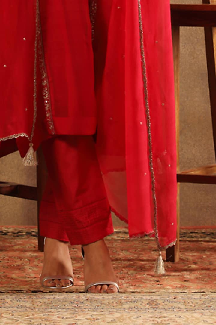 Fuchsia Pink Handwoven Katan Silk Embroidered Kurta Set by Trisvaraa at Pernia's Pop Up Shop