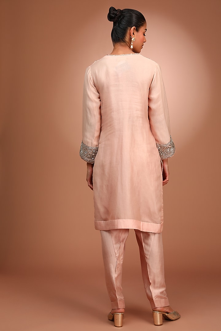 Pink Handwoven Katan Silk Cutdana Embroidered Kurta Set by Trisvaraa at Pernia's Pop Up Shop