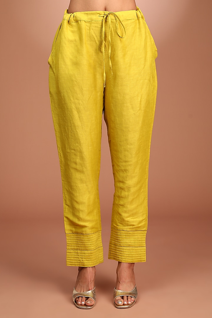 Yellow Raw Silk Dabka Hand Embroidered Kurta Set by Trisvaraa at Pernia's Pop Up Shop