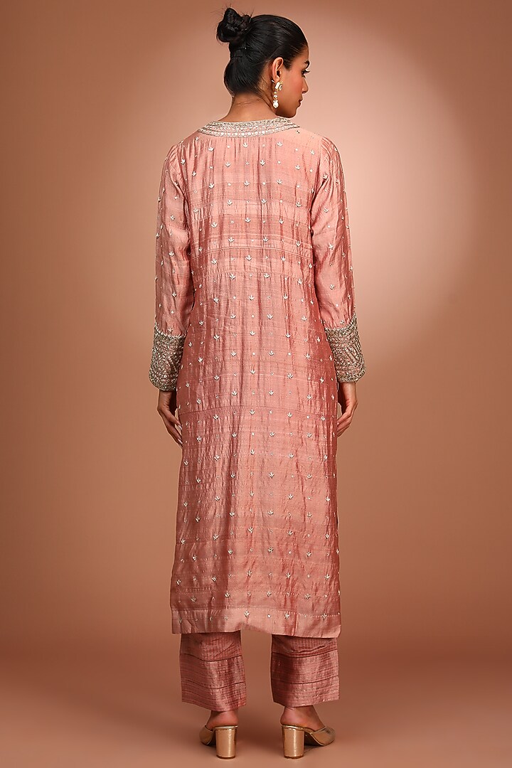 Pink Handwoven Pure Tussar Georgette Hand Embroidered Kurta Set by Trisvaraa at Pernia's Pop Up Shop