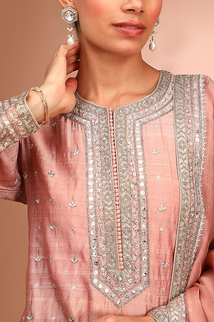Pink Handwoven Pure Tussar Georgette Hand Embroidered Kurta Set by Trisvaraa at Pernia's Pop Up Shop