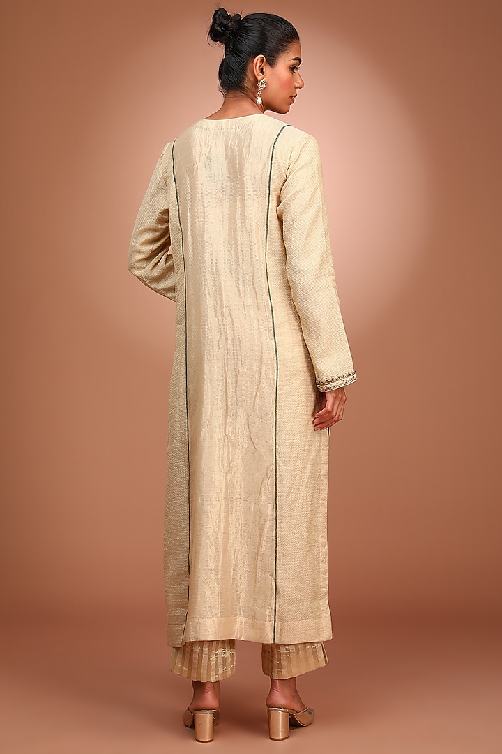 Ivory Handloom Pure Silk Dabka Hand Embroidered Kurta Set by Trisvaraa at Pernia's Pop Up Shop