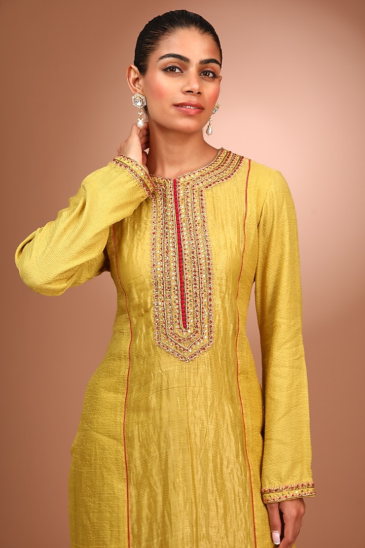 Lime Green Handloom Pure Cotton Silk Thread Hand Embroidered Kurta Set by Trisvaraa at Pernia's Pop Up Shop