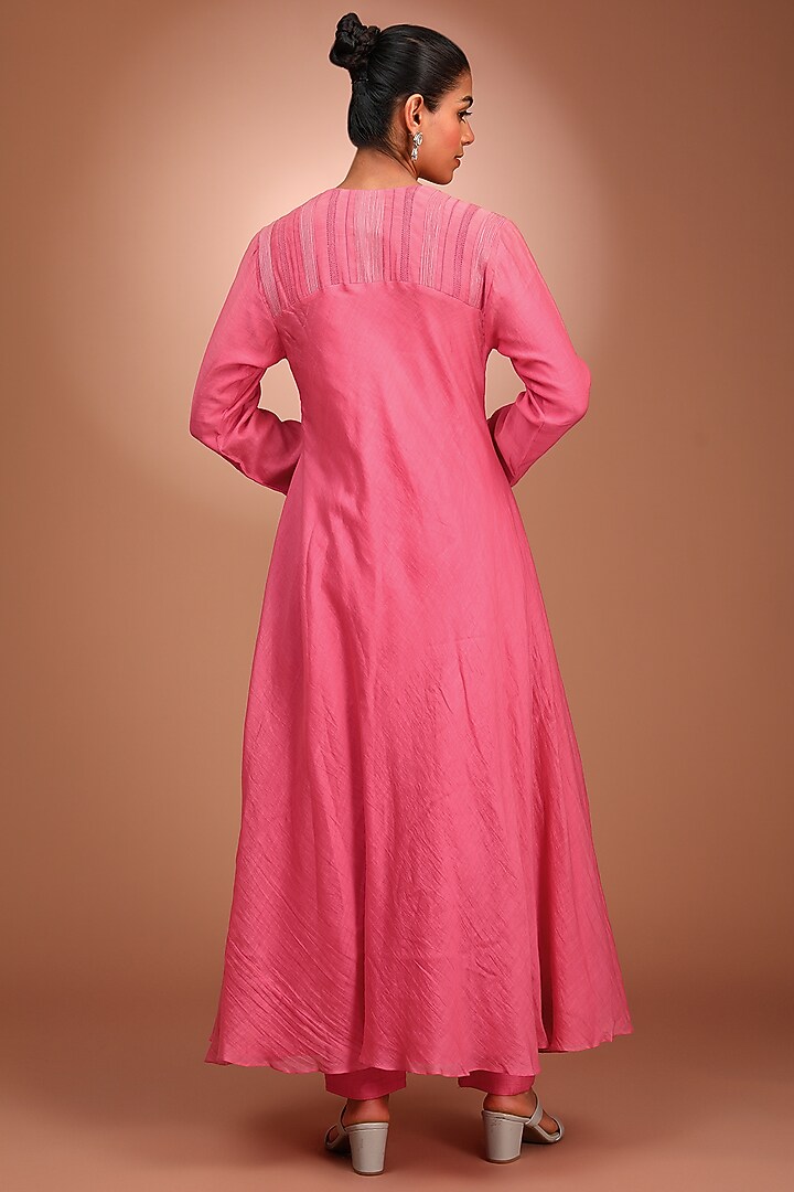 Pink Pure Silk Organza Hand Embroidered Kurta Set by Trisvaraa at Pernia's Pop Up Shop