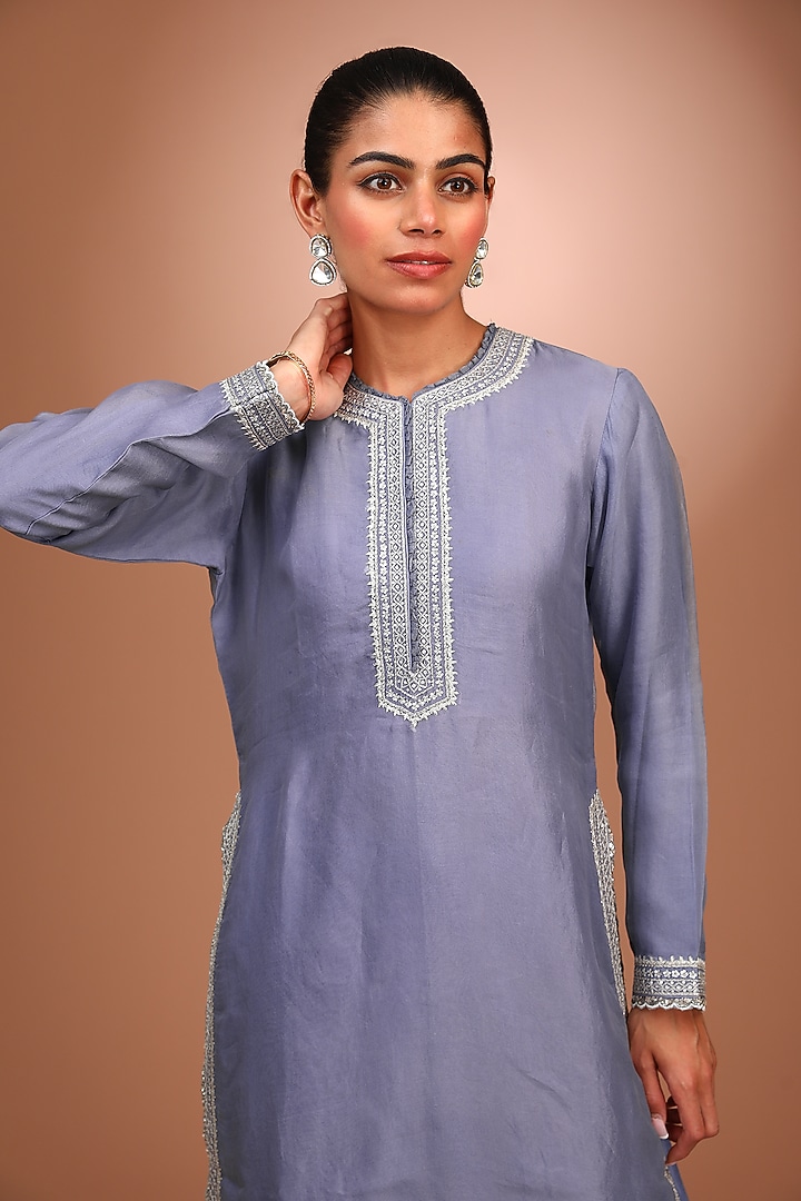Blue Pure Silk Organza Hand Embroidered Kurta Set by Trisvaraa at Pernia's Pop Up Shop