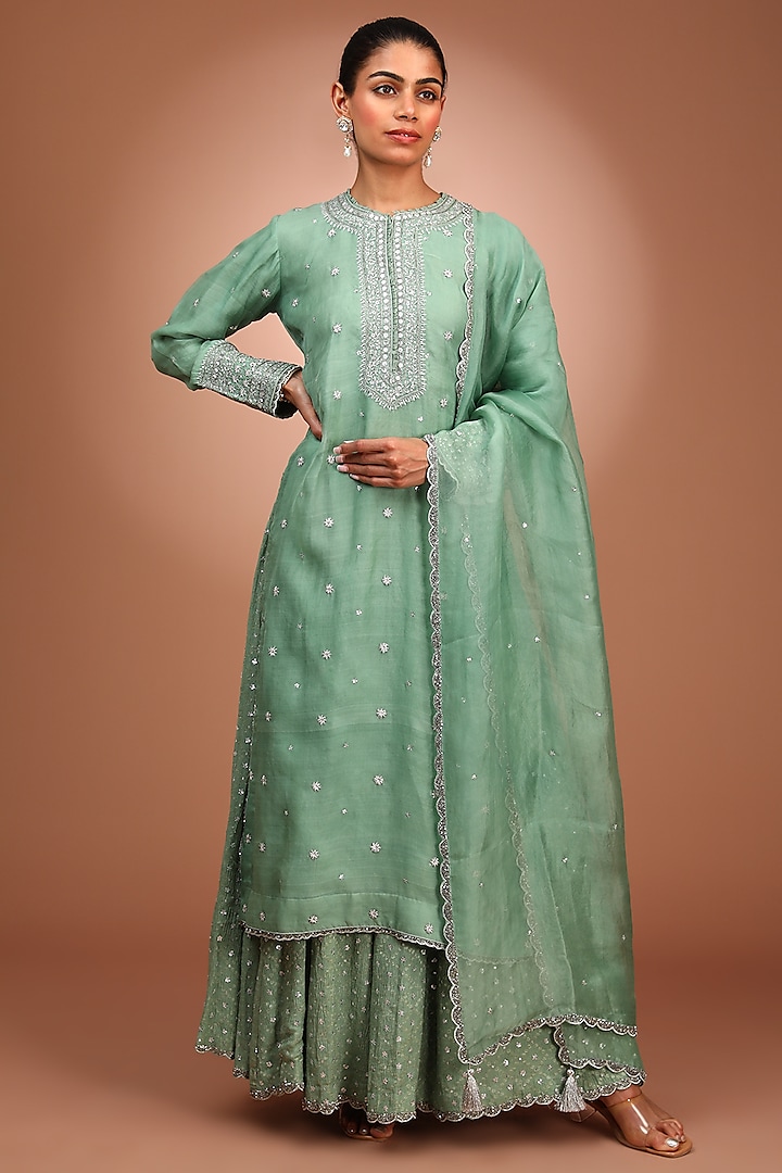 Green Handwoven Pure Katan Silk Dabka Hand Embroidered Kurta Set by Trisvaraa at Pernia's Pop Up Shop