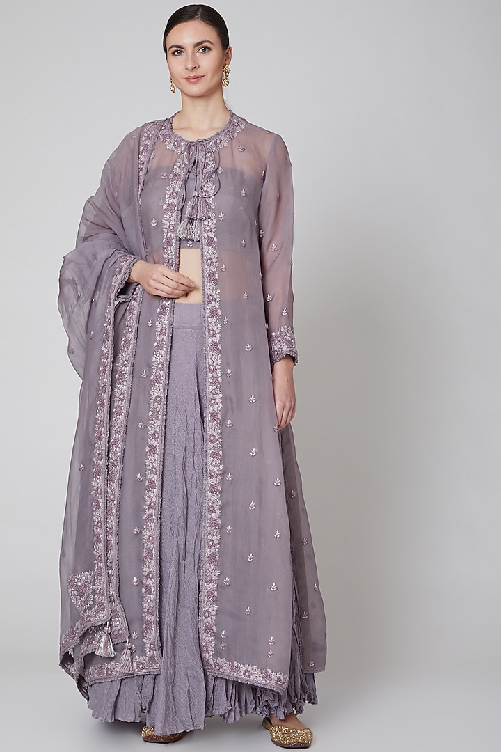 Mauve Embroidered Kurta Set by Trisvaraa at Pernia's Pop Up Shop