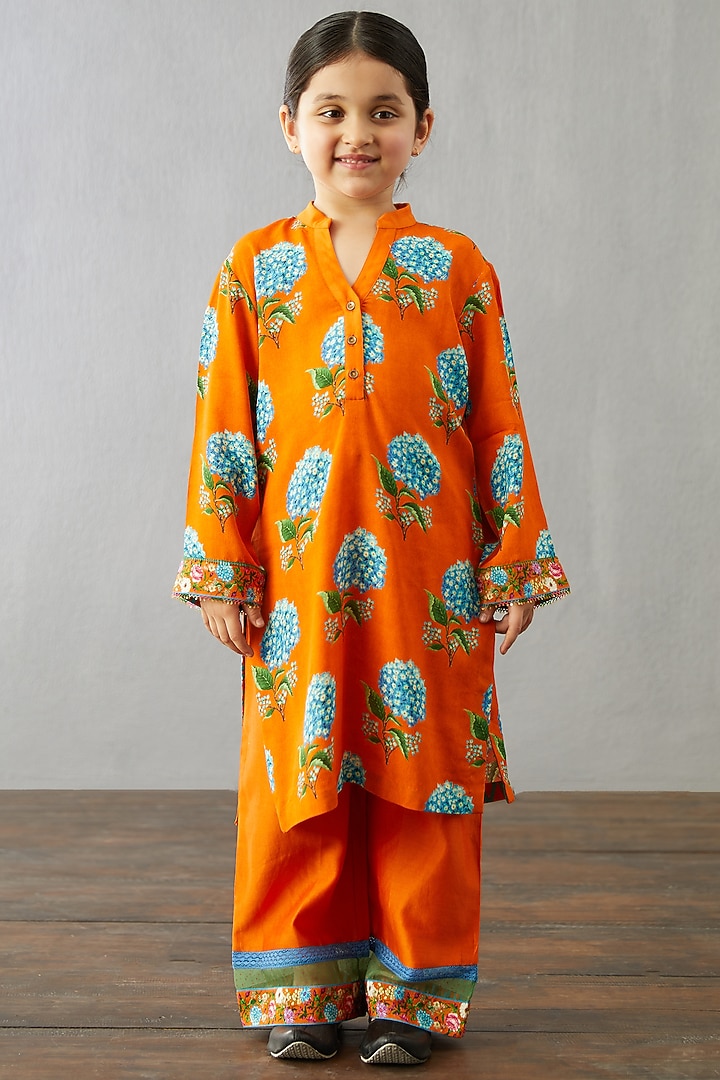 Blaze Orange Chanderi Kurta Set For Girls by Torani Kids at Pernia's Pop Up Shop