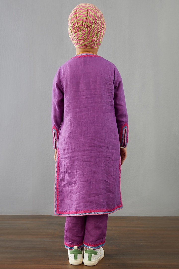 Plum Purple Linen Kurta Set For Boys by Torani Kids at Pernia's Pop Up Shop
