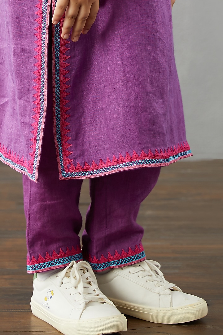 Plum Purple Linen Kurta Set For Boys by Torani Kids at Pernia's Pop Up Shop