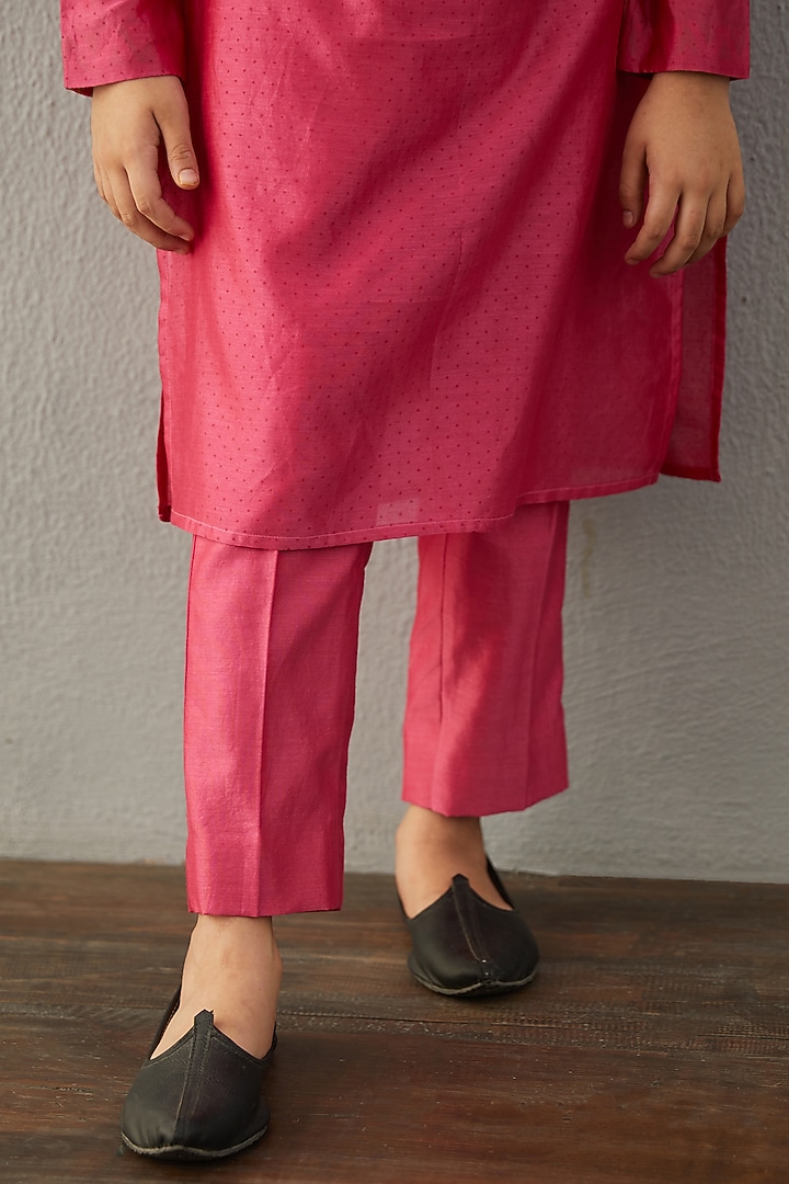 Medium Pink Kurta Set With Bandi Jacket by Torani Kids at Pernia's Pop Up Shop