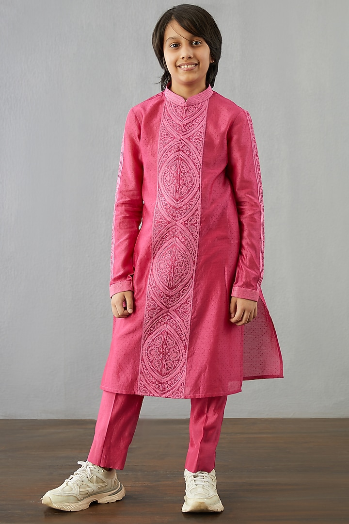 Medium Pink Chanderi Kurta Set For Boys by Torani Kids at Pernia's Pop Up Shop