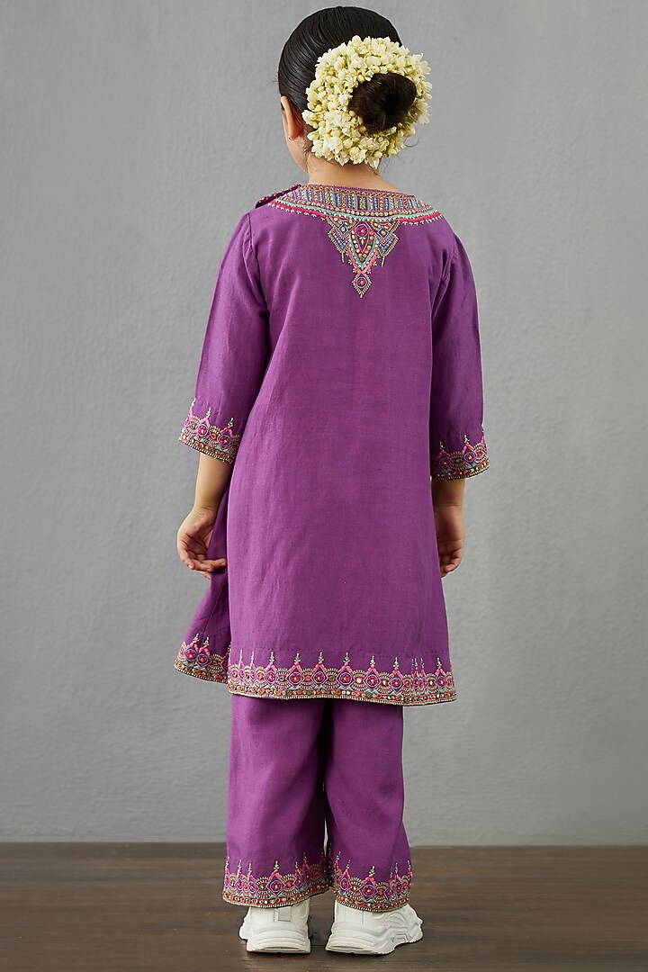 Plum Purple Hand & Machine Embroidered Kurta Set For Girls by Torani Kids at Pernia's Pop Up Shop
