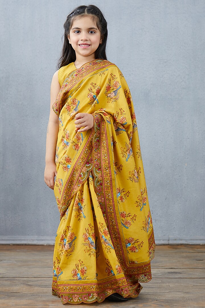 Mustard Chanderi Saree Set For Girls by Torani Kids at Pernia's Pop Up Shop