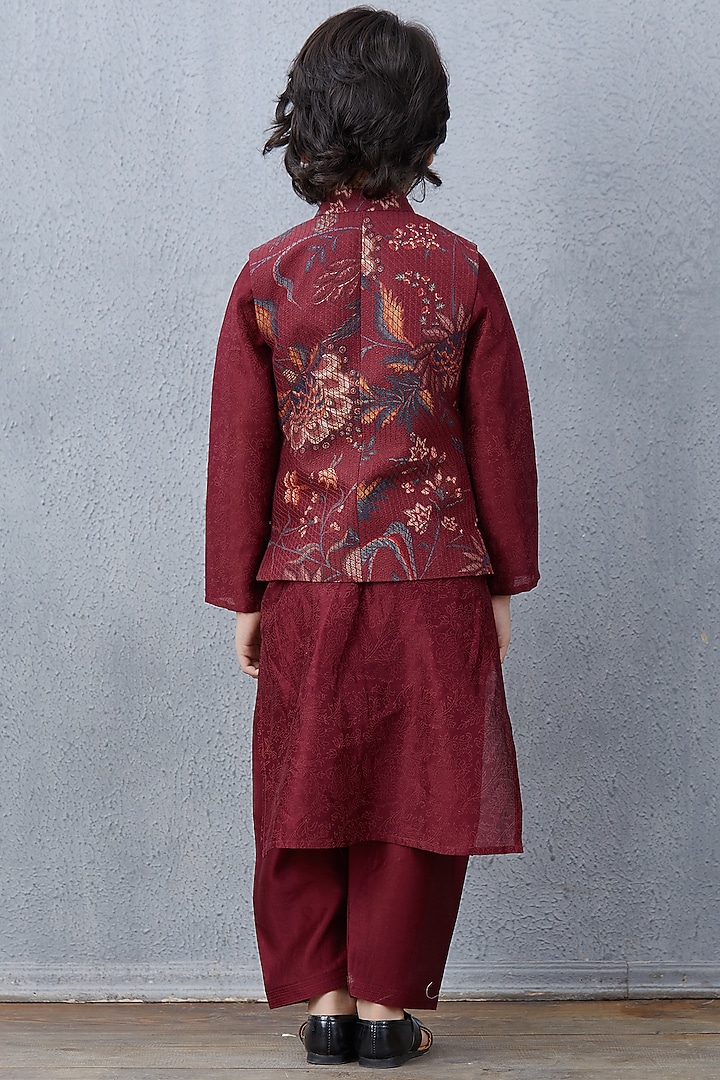 Maroon Kurta Set With Bandi Jacket by Torani Kids at Pernia's Pop Up Shop