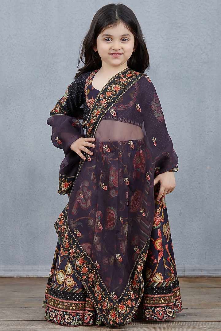 Black Silk Organza & Chanderi Lehenga Set For Girls by Torani Kids at Pernia's Pop Up Shop