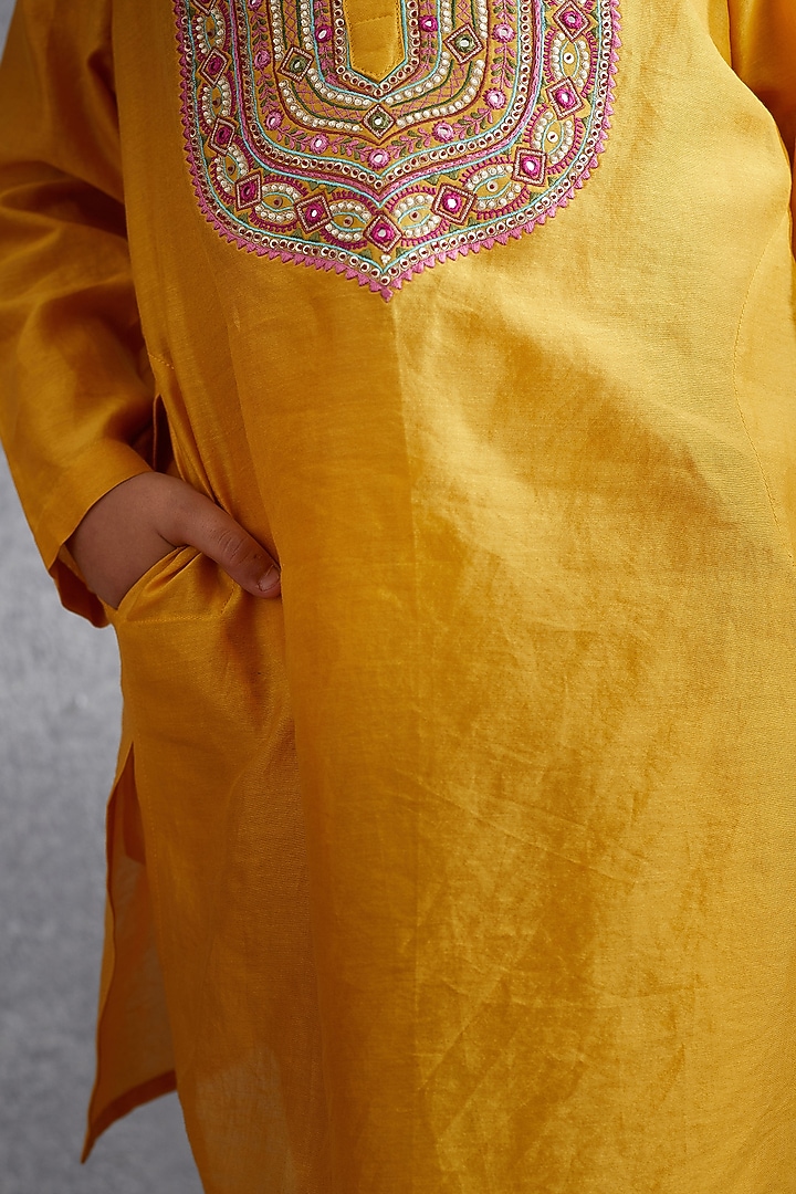 Topaz Yellow Hand Embroidered Kurta Set For Boys by Torani Kids at Pernia's Pop Up Shop