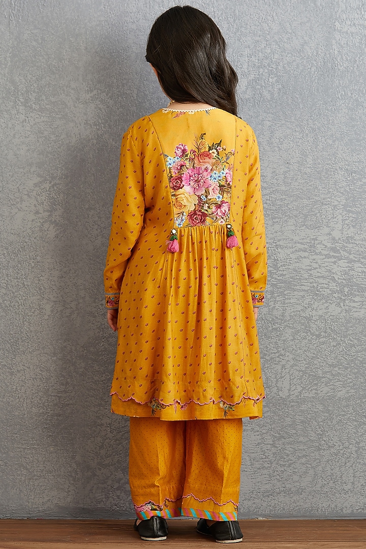 Topaz Yellow Printed Kurta Set For Girls by Torani Kids at Pernia's Pop Up Shop