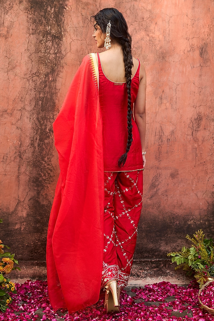 Crimson Red Khurkhul Handwoven Silk Resham Embroidered Kurta Set by 11 Tareng at Pernia's Pop Up Shop
