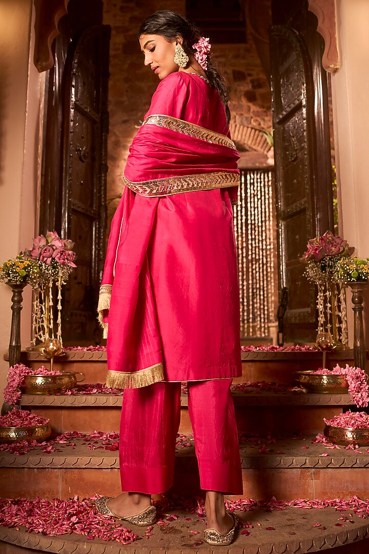 Cerise Pink Khurkhul Handwoven Silk Embroidered Kurta Set by 11 Tareng at Pernia's Pop Up Shop